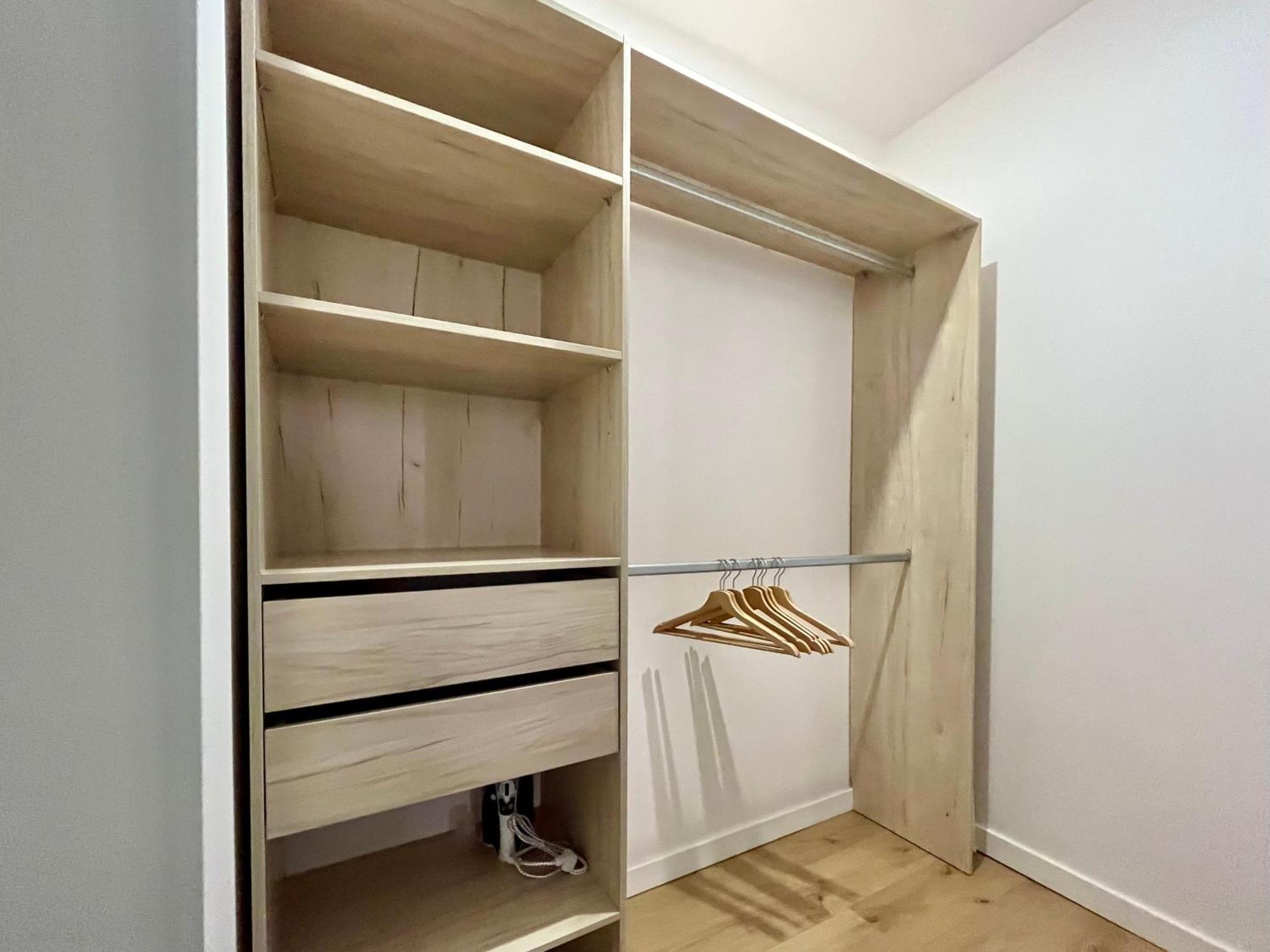 Luna Apartments Еленя-Гура Экстерьер фото